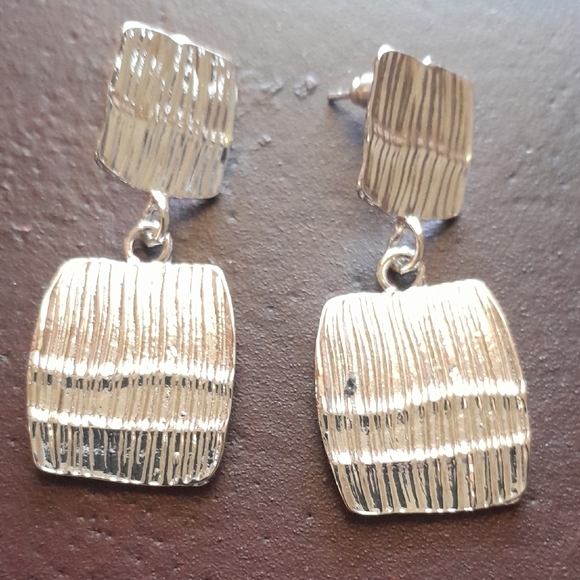 Fashion Jewelry Jewelry - Fashion Jewelry Textured Silver Earrings